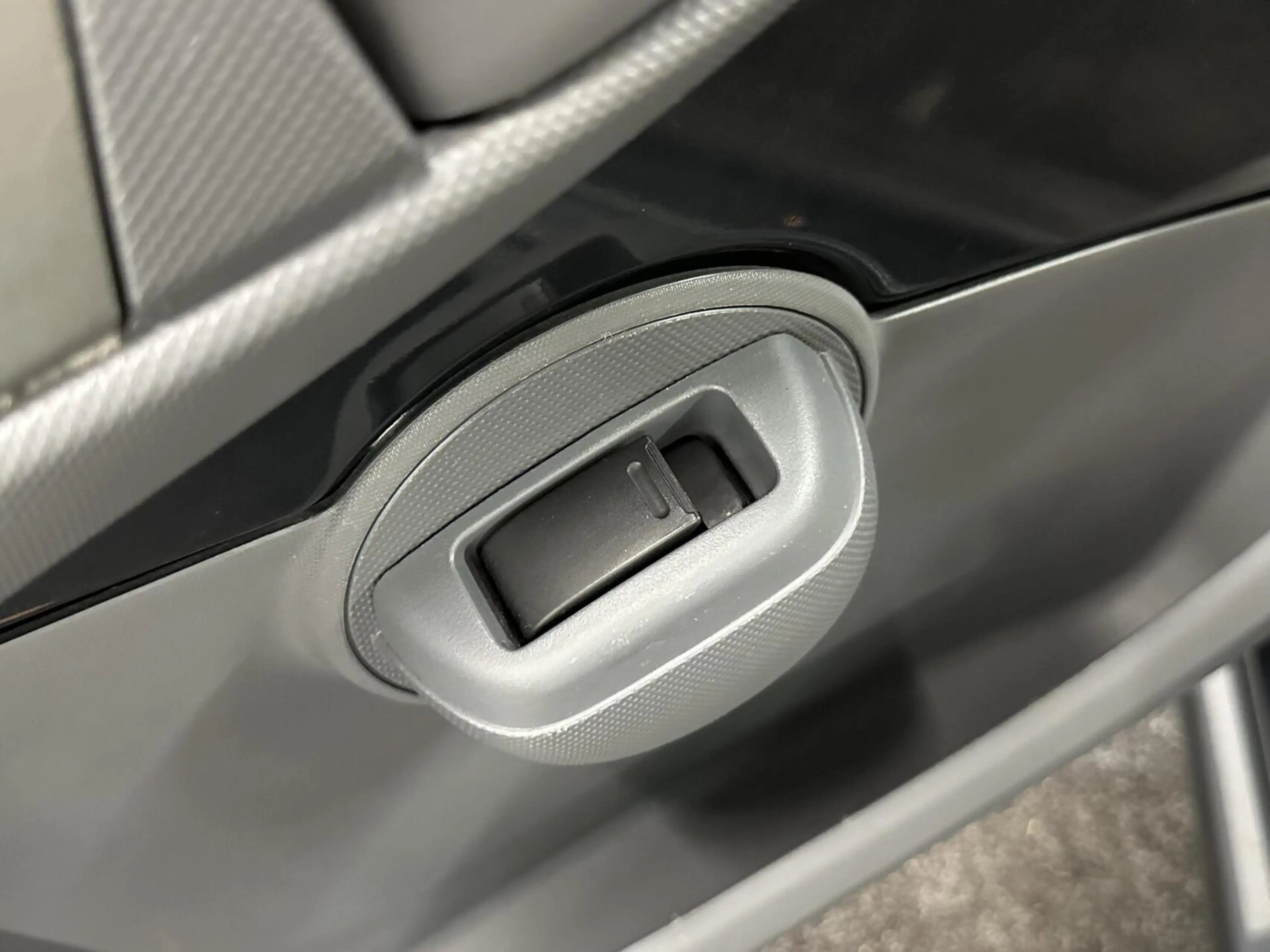 Peugeot 107 1.0-12V XS Urban Move AUTOMAAT AIRCO 5 DEURS 58000 — photo 15