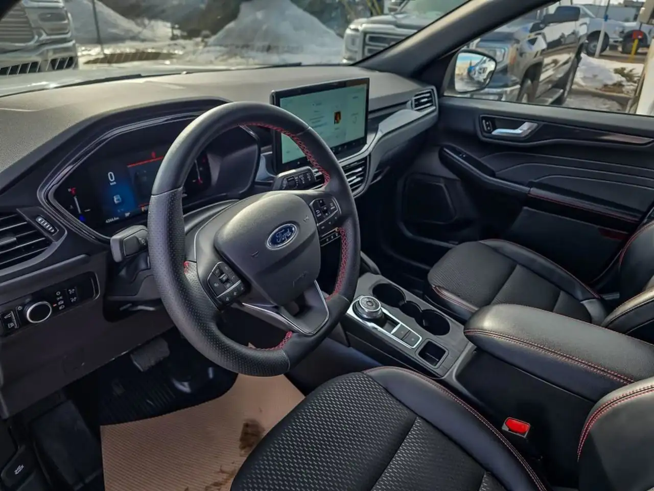 Ford Escape снимка Ford Escape