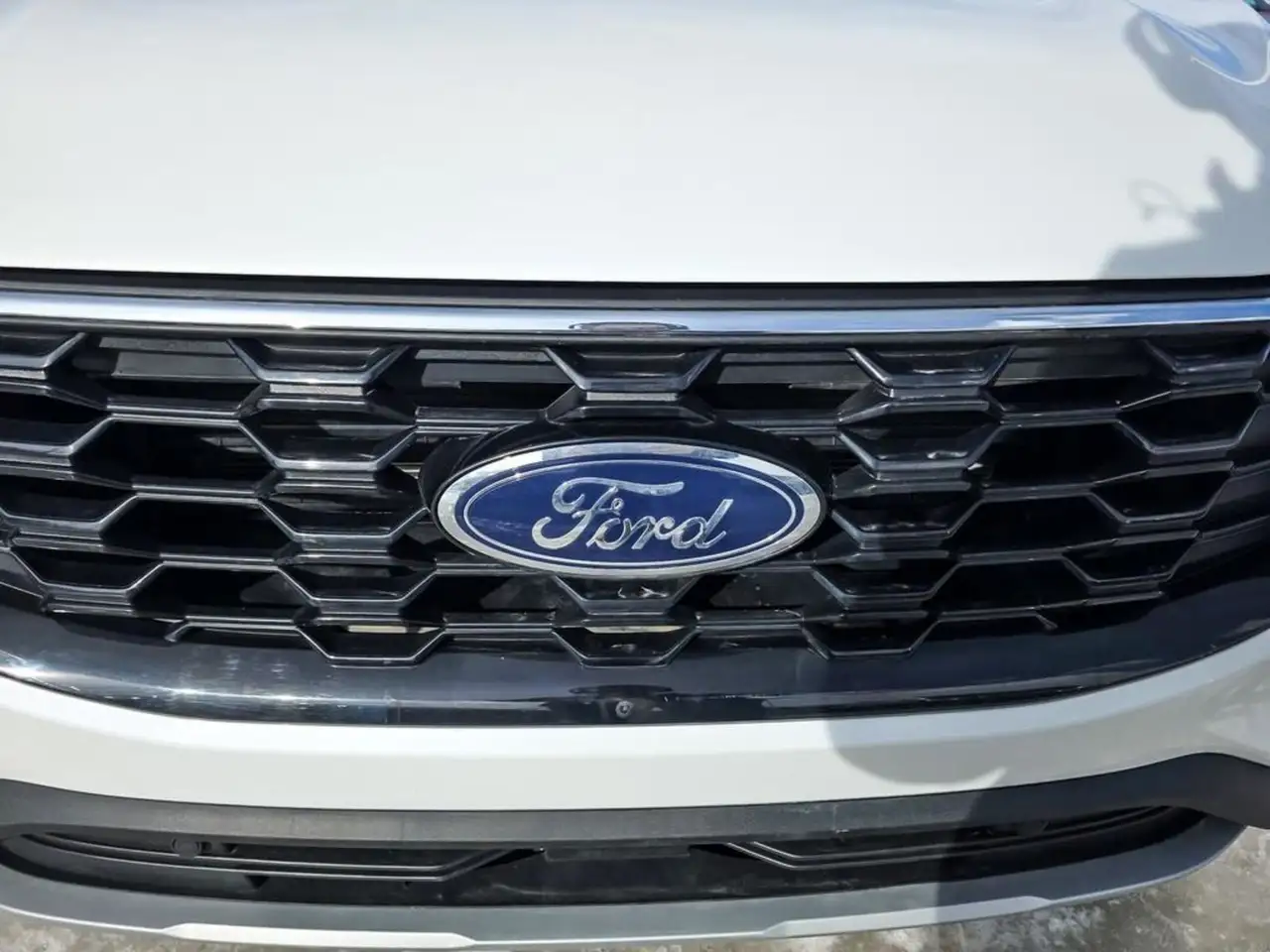 Ford Escape снимка Ford Escape