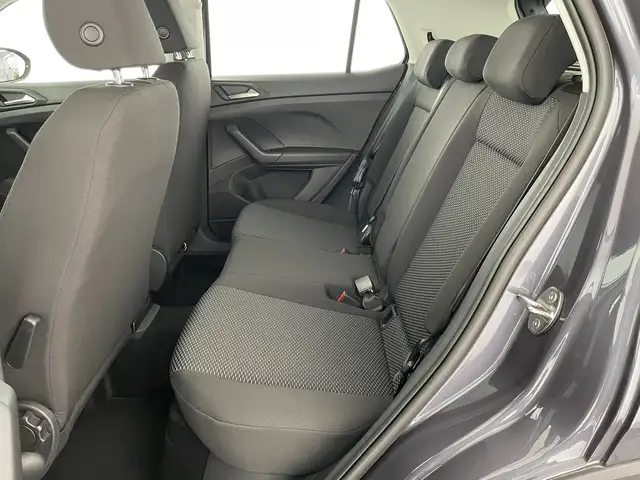 Volkswagen T-Cross view 11