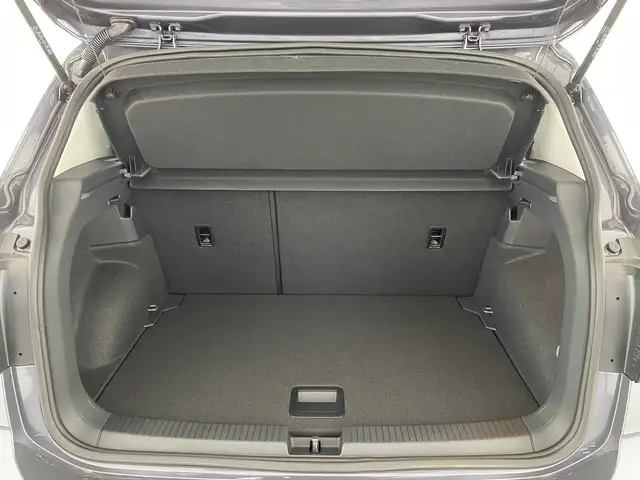 Volkswagen T-Cross view 7