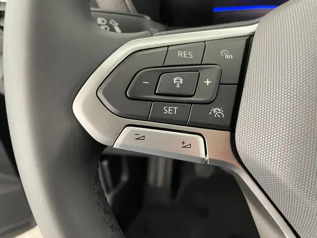 Volkswagen T-Cross view 14