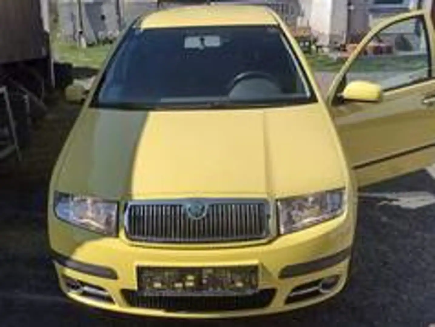 Skoda Fabia Gelb - 1