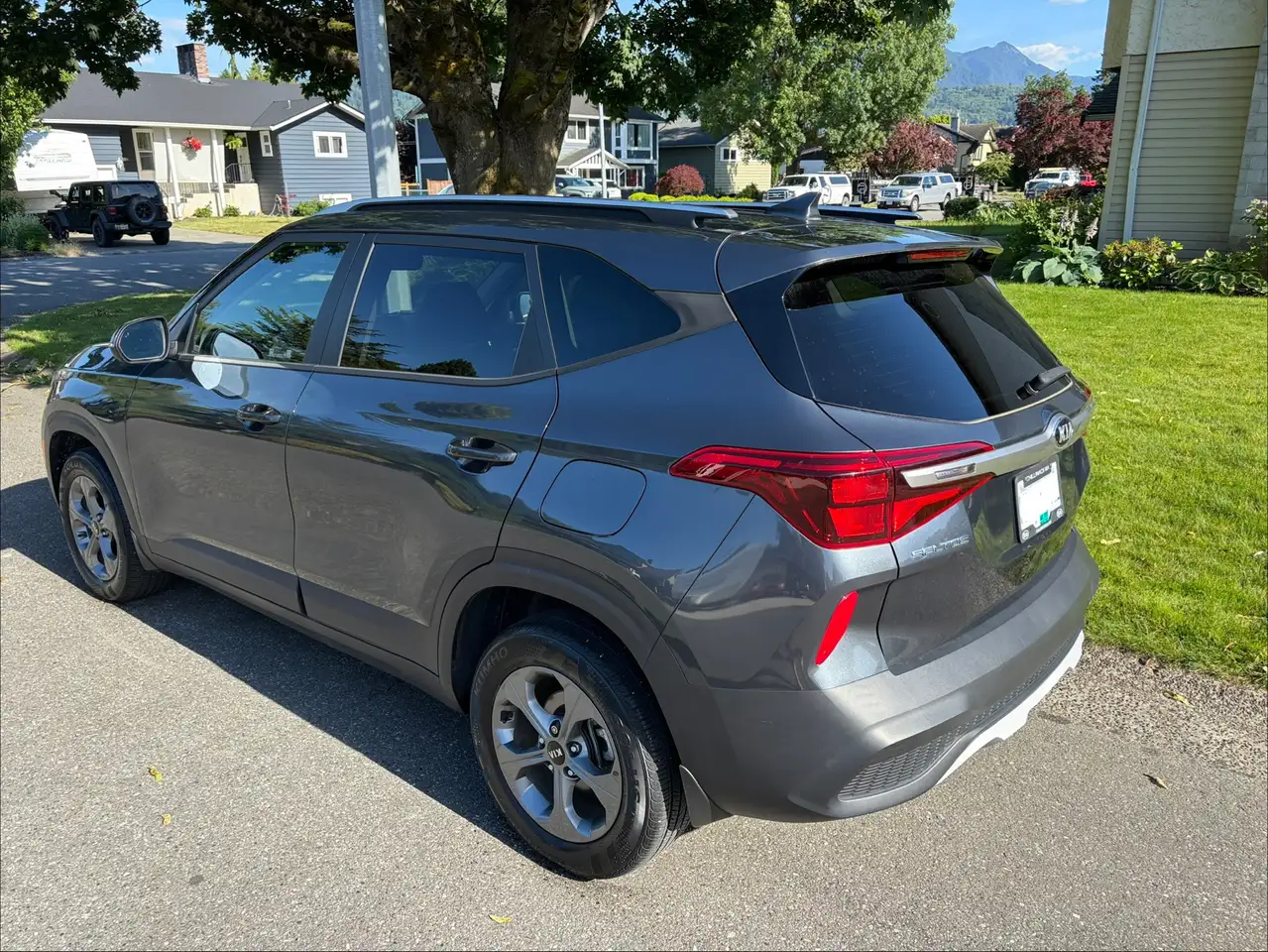 Kia Seltos photo Kia Seltos