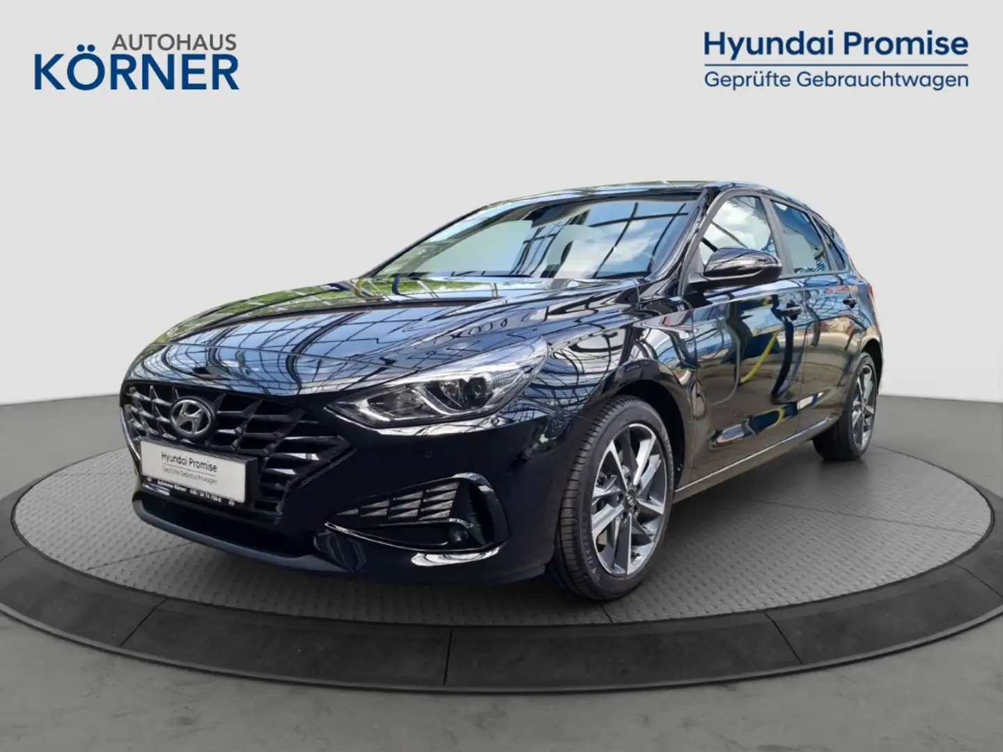 Hyundai i30 TREND 1.5 T-GDI (48V) *NAVI*CARPLAY*CAM*SITZHZG* Černá - 2