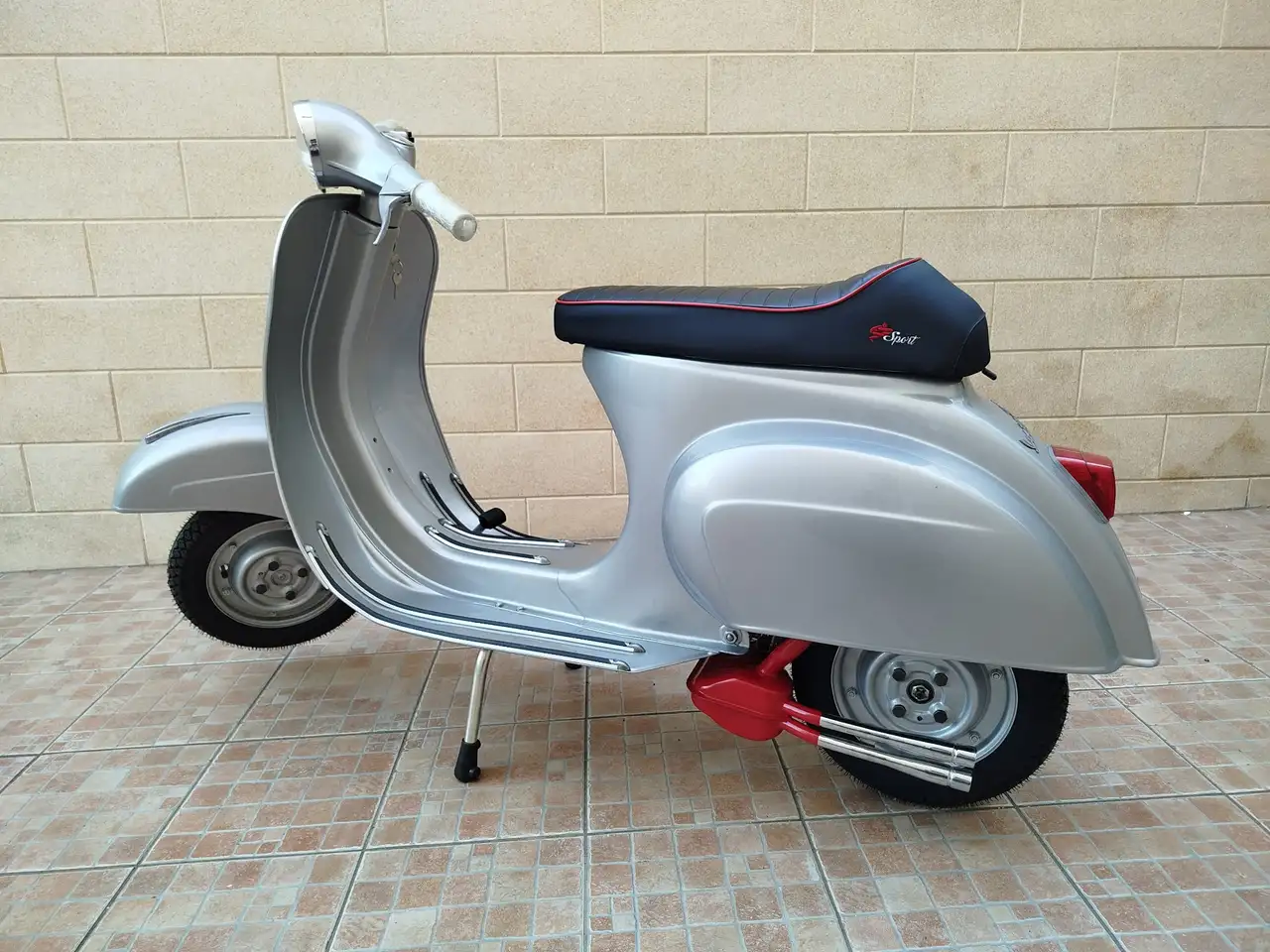 Vespa 50