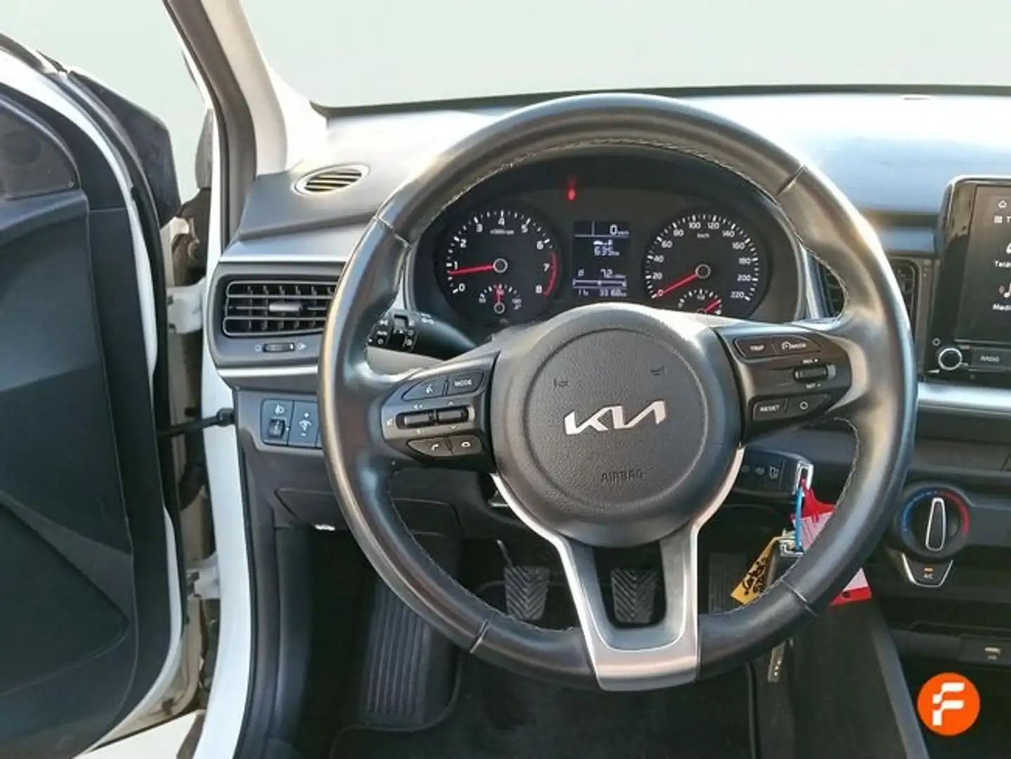 Kia Stonic 1.2 DPi Concept Blanco - 1