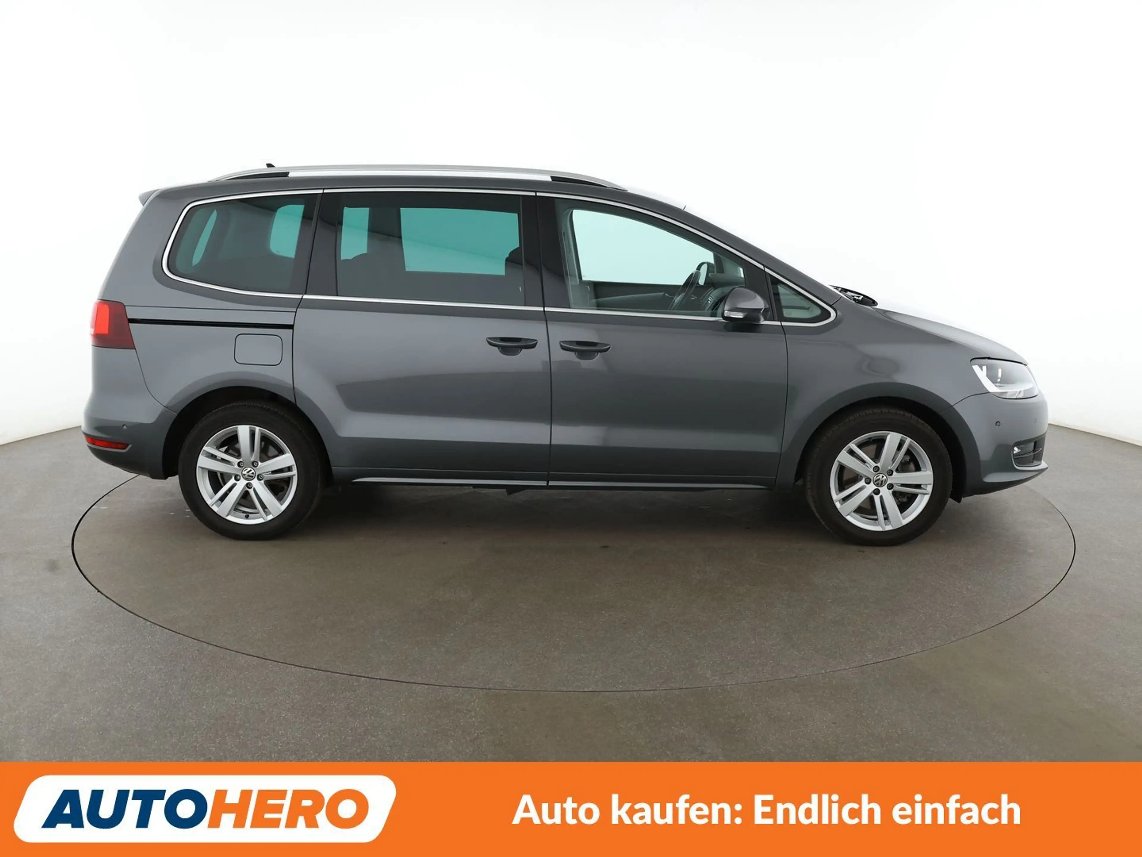 Volkswagen Sharan 2.0 TDI Comfortline BMT Aut.*NAVI*ACC*PLA* — photo 7