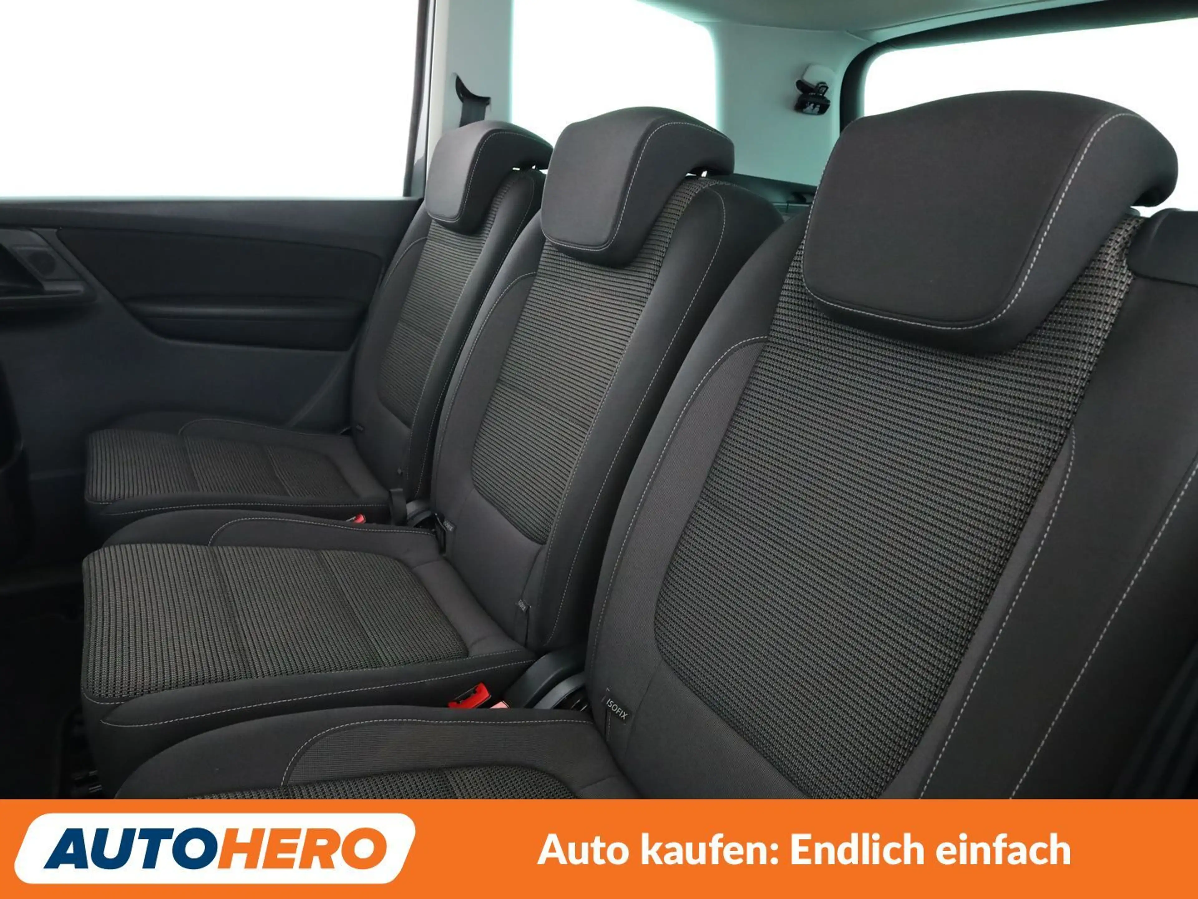 Volkswagen Sharan 2.0 TDI Comfortline BMT Aut.*NAVI*ACC*PLA* — photo 14