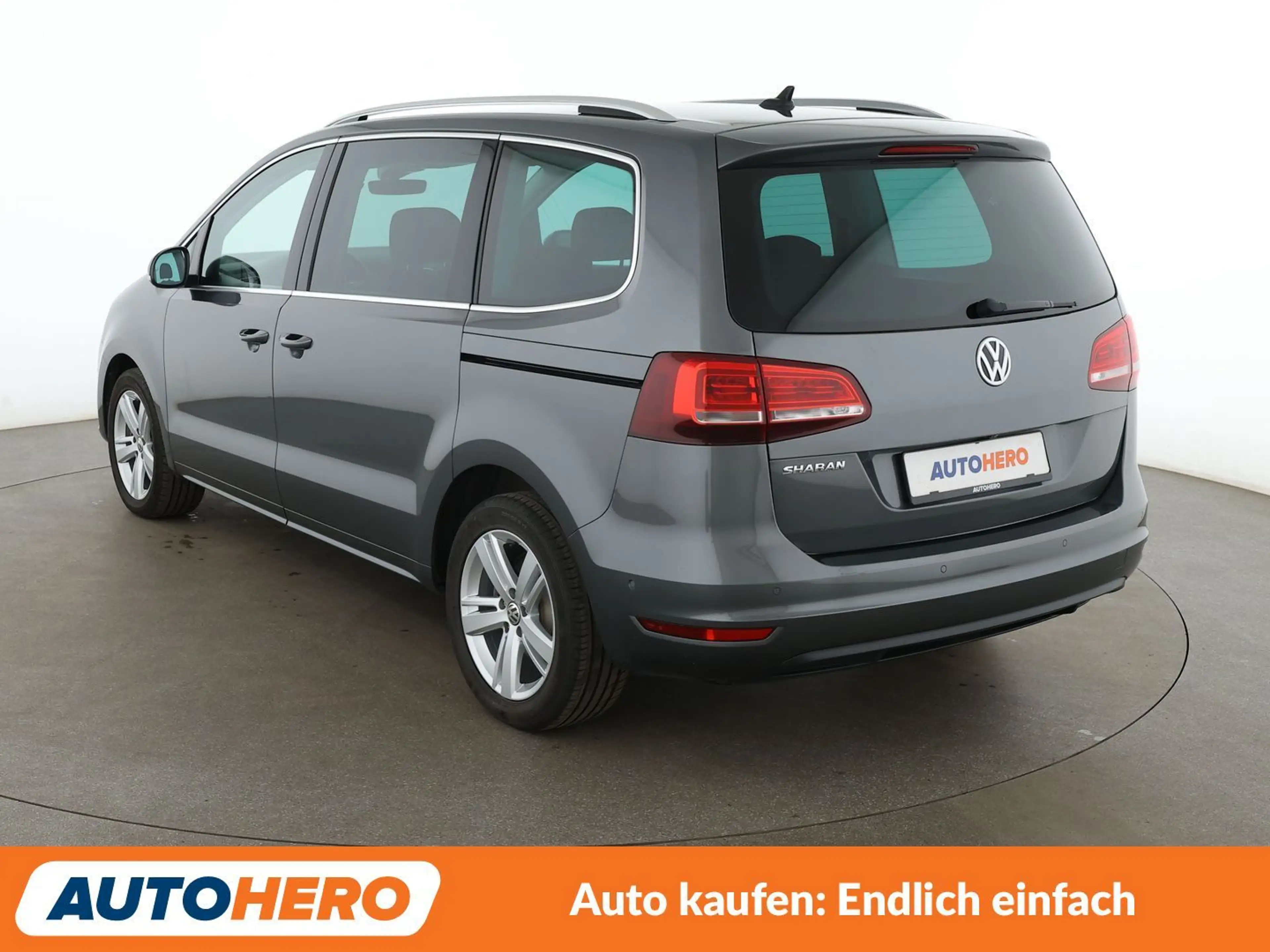 Volkswagen Sharan 2.0 TDI Comfortline BMT Aut.*NAVI*ACC*PLA* — photo 4