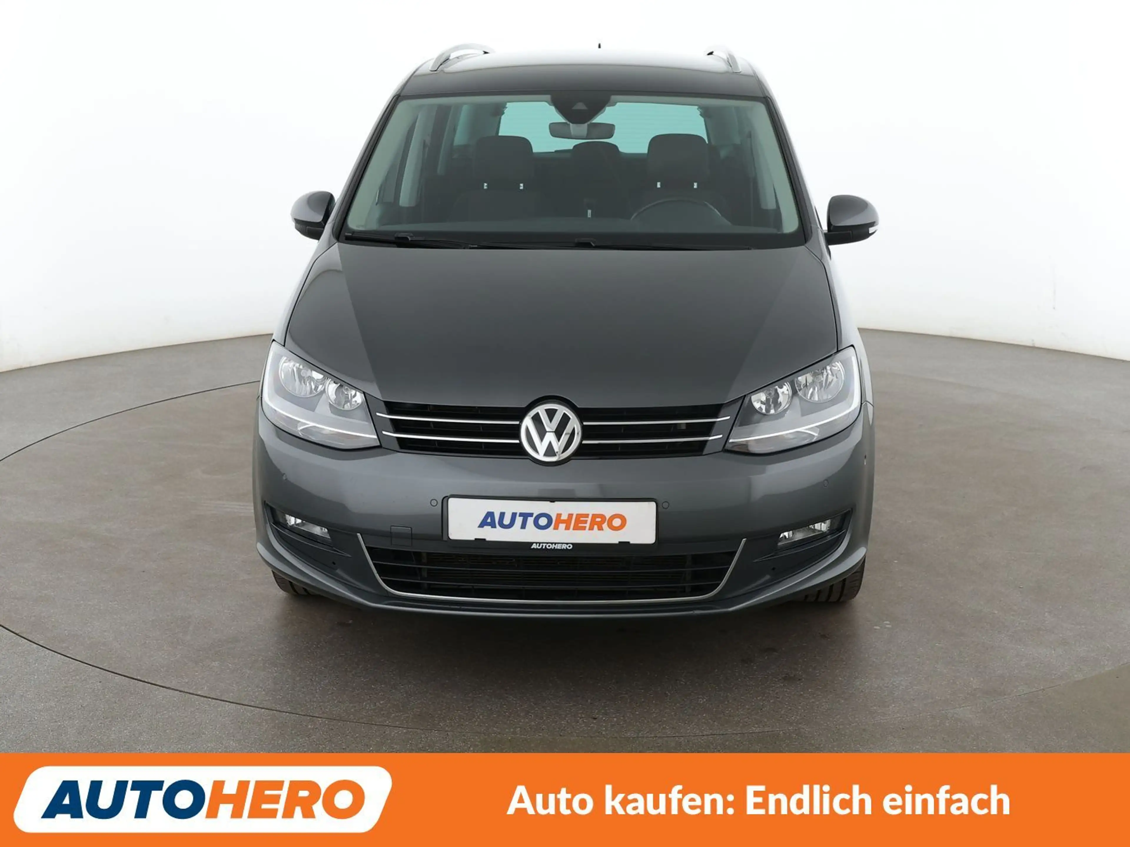 Volkswagen Sharan 2.0 TDI Comfortline BMT Aut.*NAVI*ACC*PLA* — photo 9