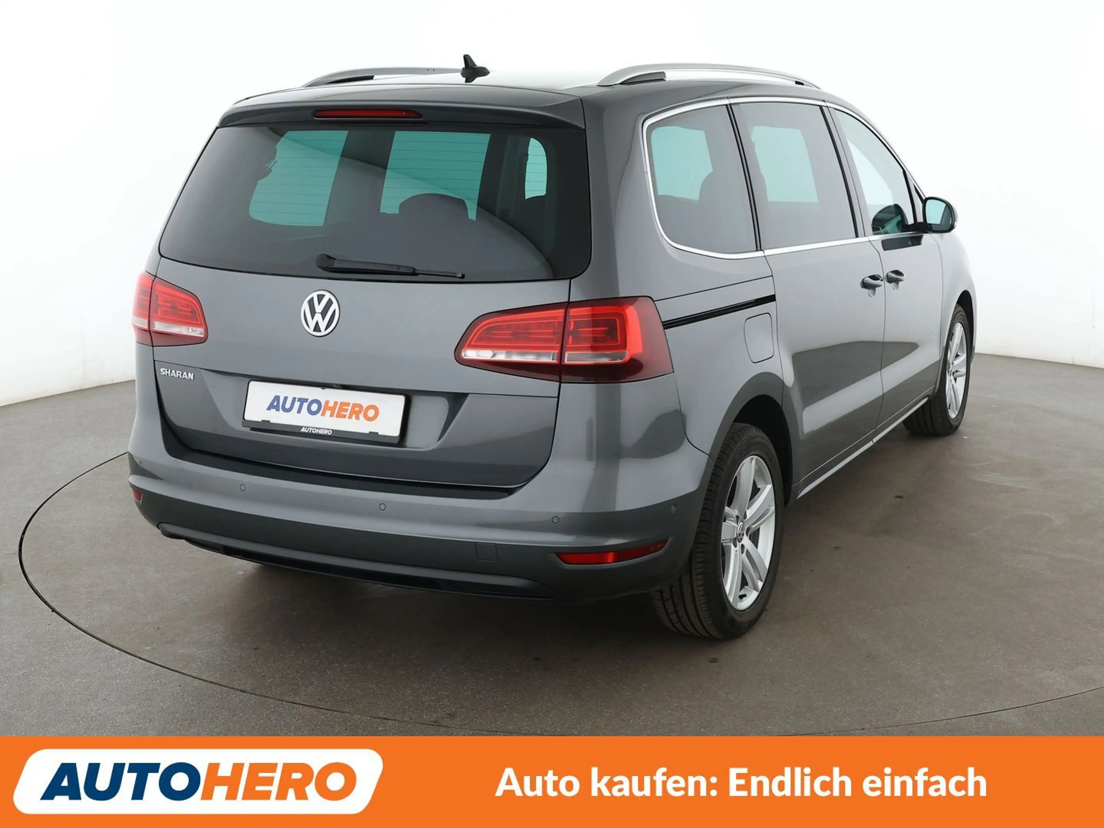 Volkswagen Sharan 2.0 TDI Comfortline BMT Aut.*NAVI*ACC*PLA* — photo 6