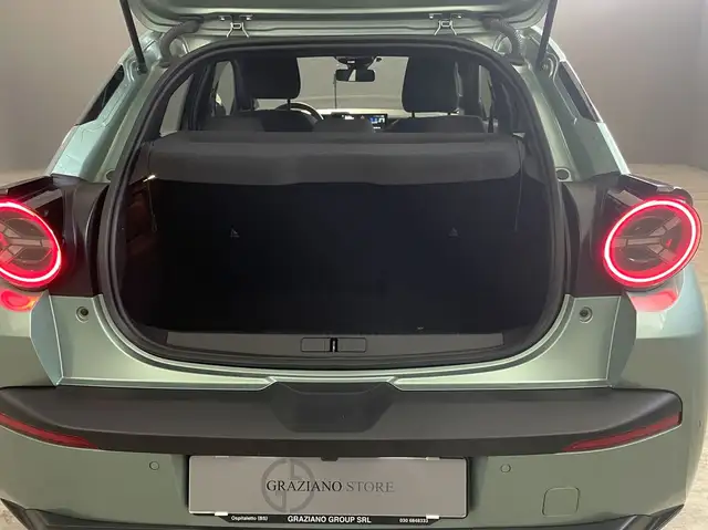 Lancia Ypsilon view 26