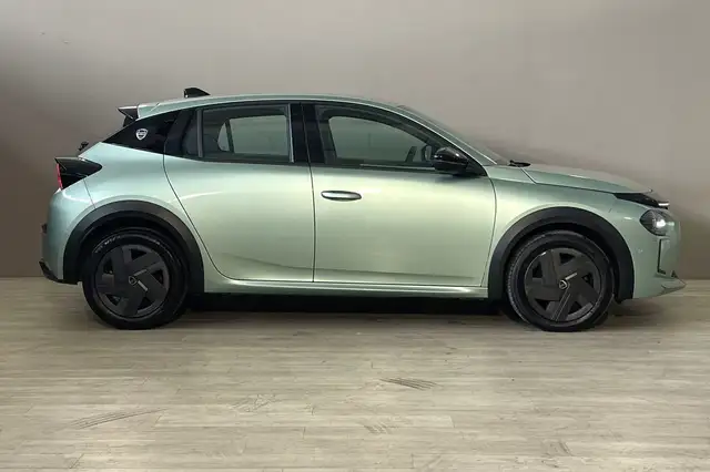 Lancia Ypsilon view 4
