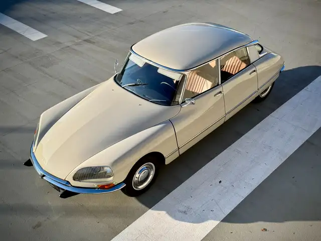Citroen DS DSuper 20 5vitesses.