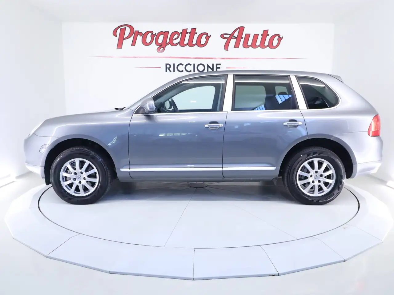 PORSCHE CAYENNE 3.2 TIPTRONIC TAGLIANDI PORSCHE ASI PASM 250 ch 4X4 BVA - SELLERIE CUIR - VOLANT EN CUIR