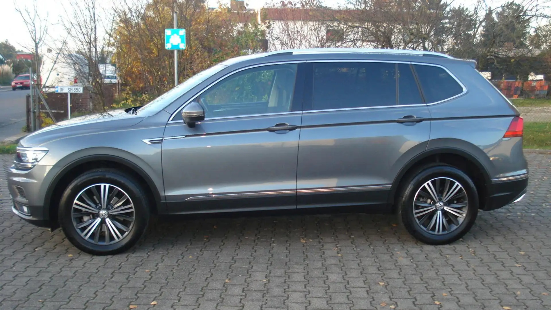 Volkswagen Tiguan Allspace 2.0 TDI SCR DSG. 65.000KM ! TOP! Grau - 1