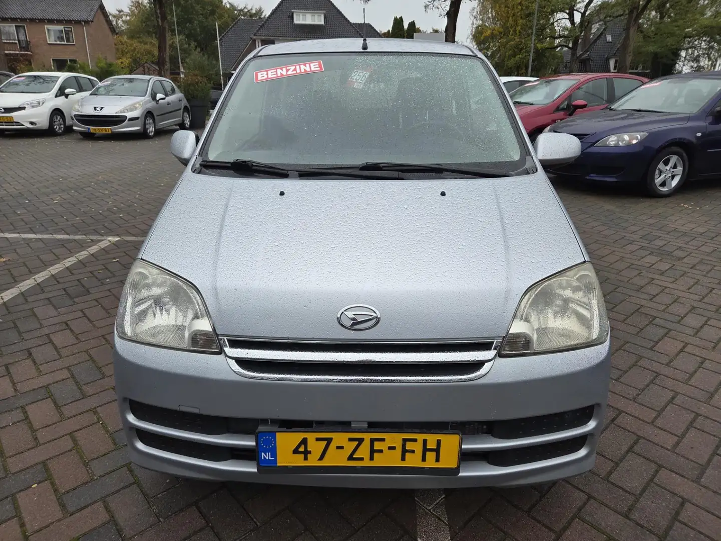 Daihatsu Cuore 1.0-12V Nagano LEUKE AUTO RIJDT EN SCHAKELT GOED Grijs - 2