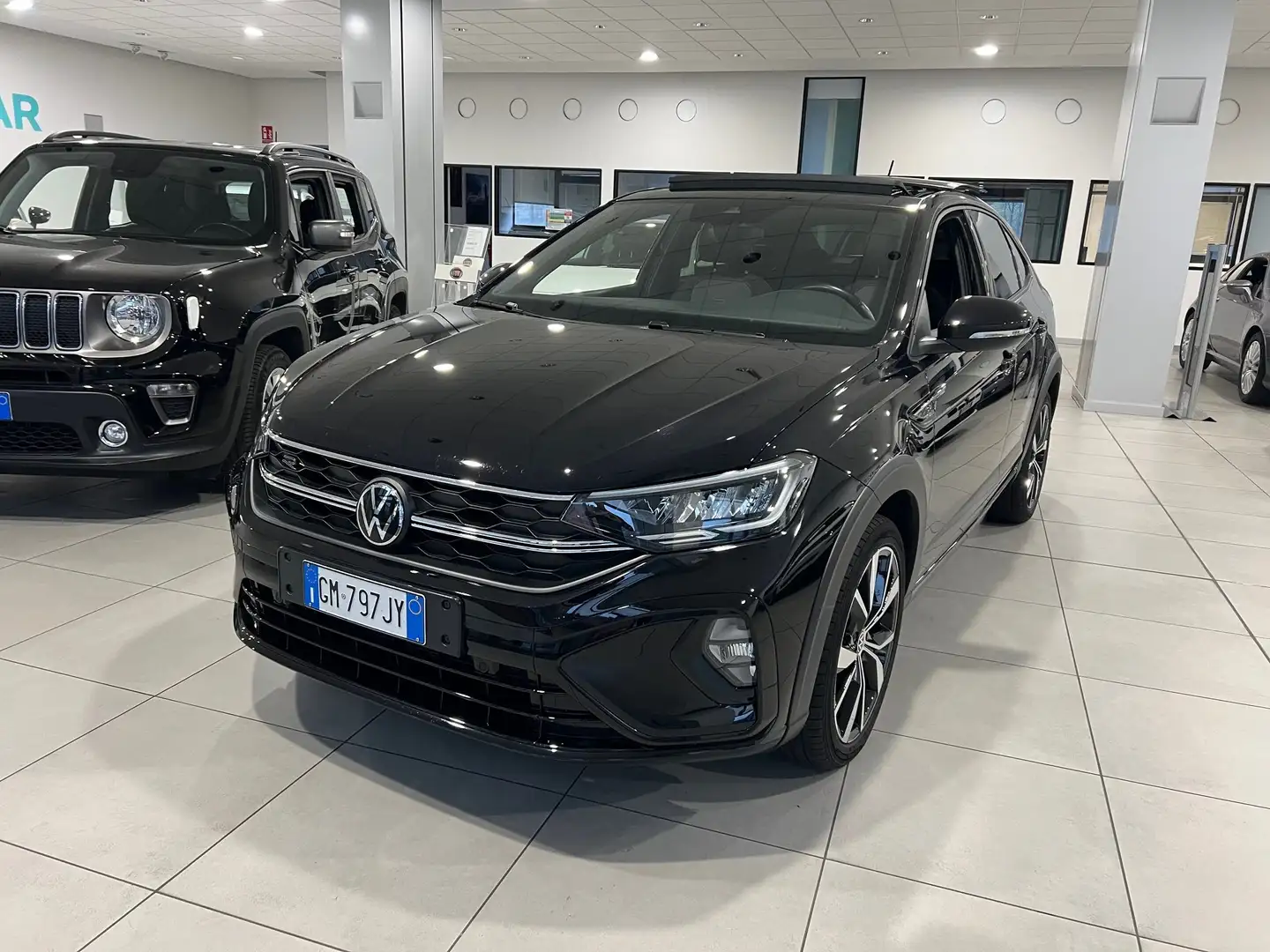Volkswagen Taigo Taigo 1.0 tsi R-Line 110cv dsg Nero - 1