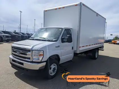 White 2027 Ford E-Series Chassis Pickup Truck Rear-Wheel Drive 6-Speed Automatic