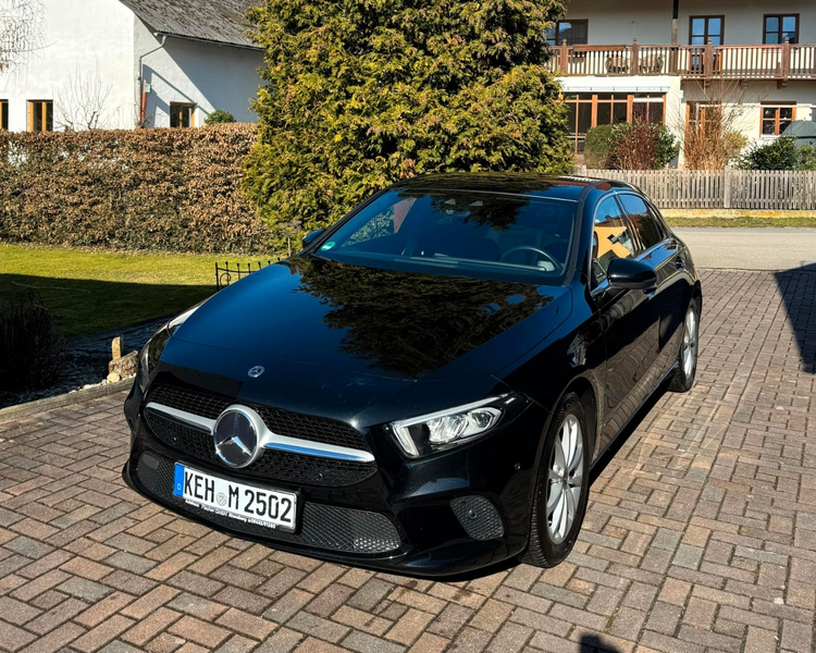 Mercedes-Benz A 200 — photo 9