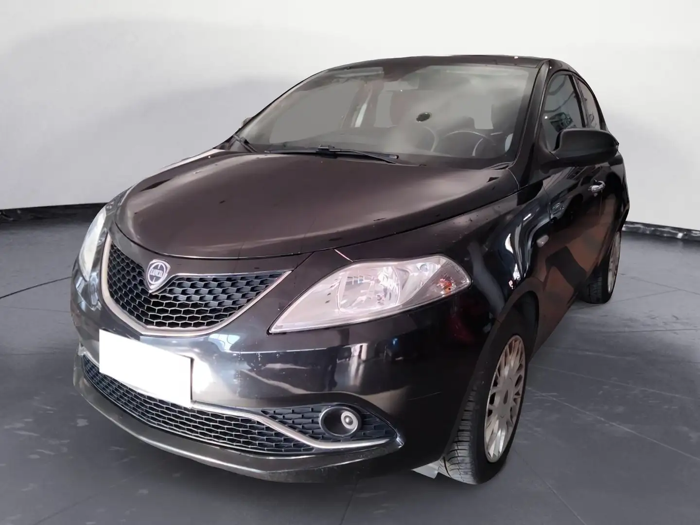 Lancia Ypsilon 1.2 69 CV 5 porte Gold Noir - 1