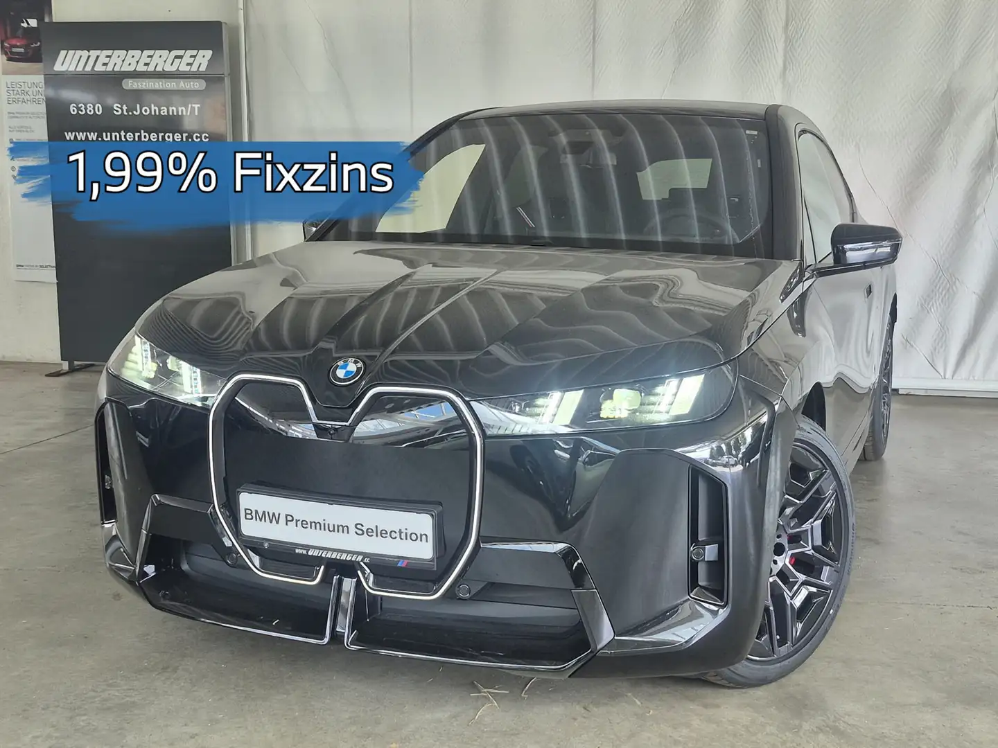 BMW iX xDrive45 M Sportpaket Pro / AHK Schwarz - 1