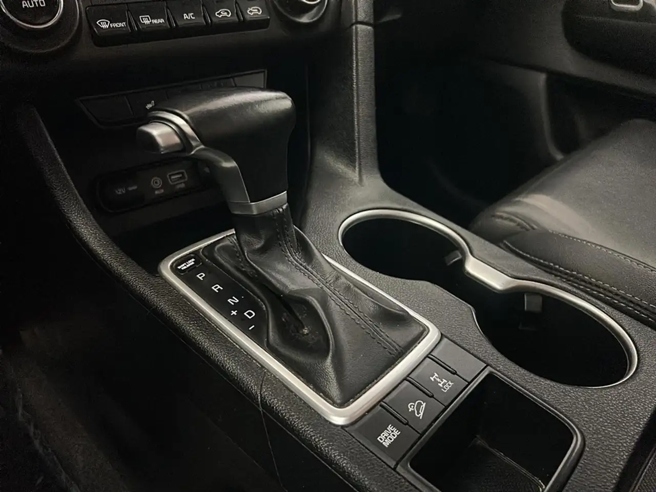 Kia Sportage снимка Kia Sportage