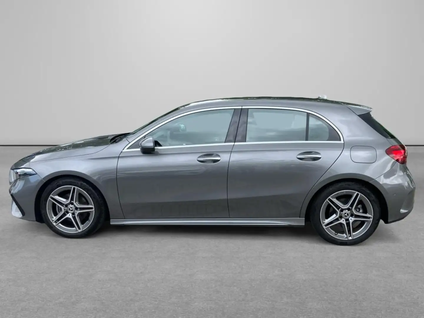 Mercedes-Benz A 200 Kompaktlimousine AMG Line*Kamera*LED Gris - 2
