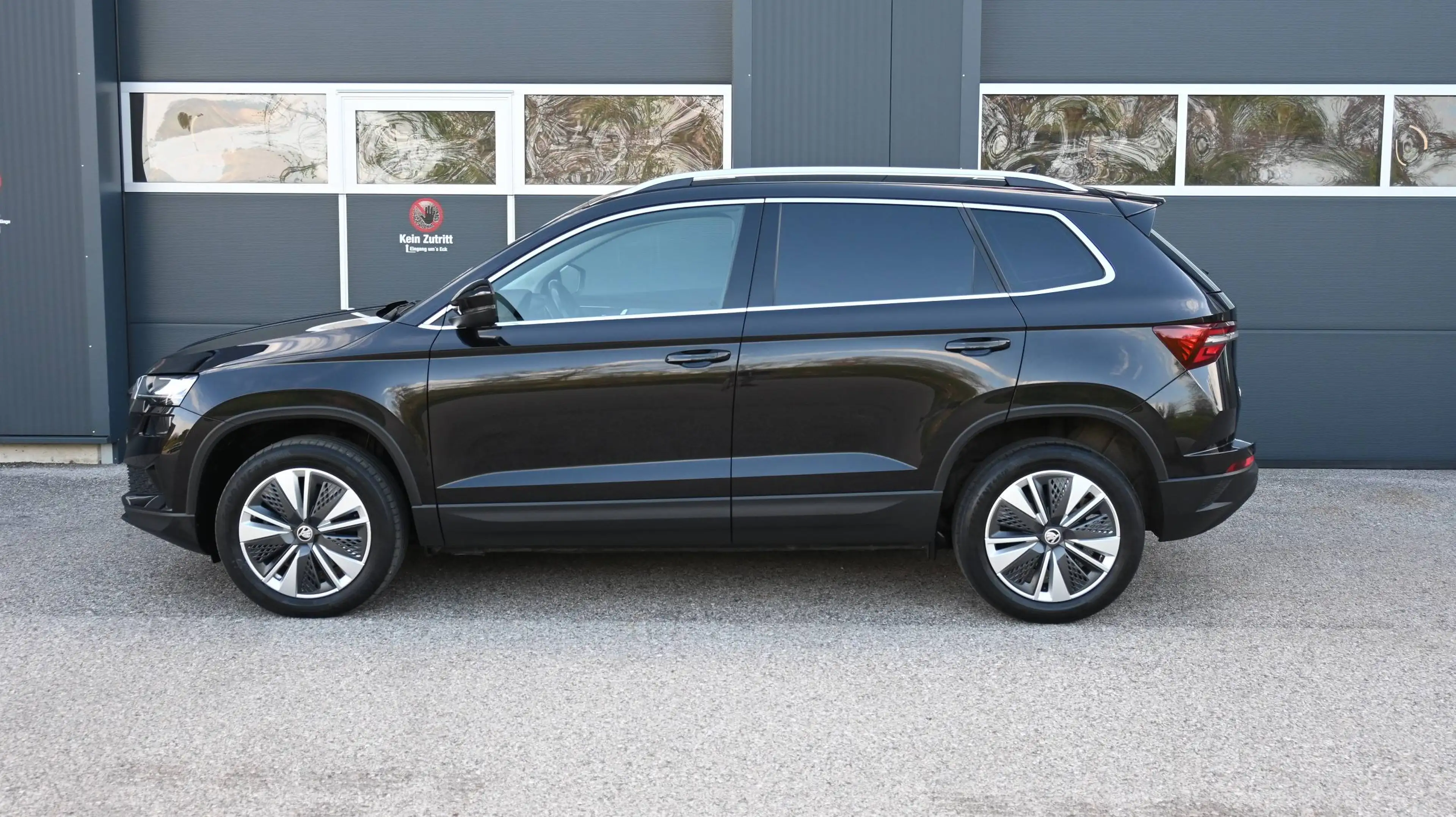 Skoda Karoq 2,0 TDI DSG Style / AHV / KAMERA / NAVI / VIRTUAL / — photo 5