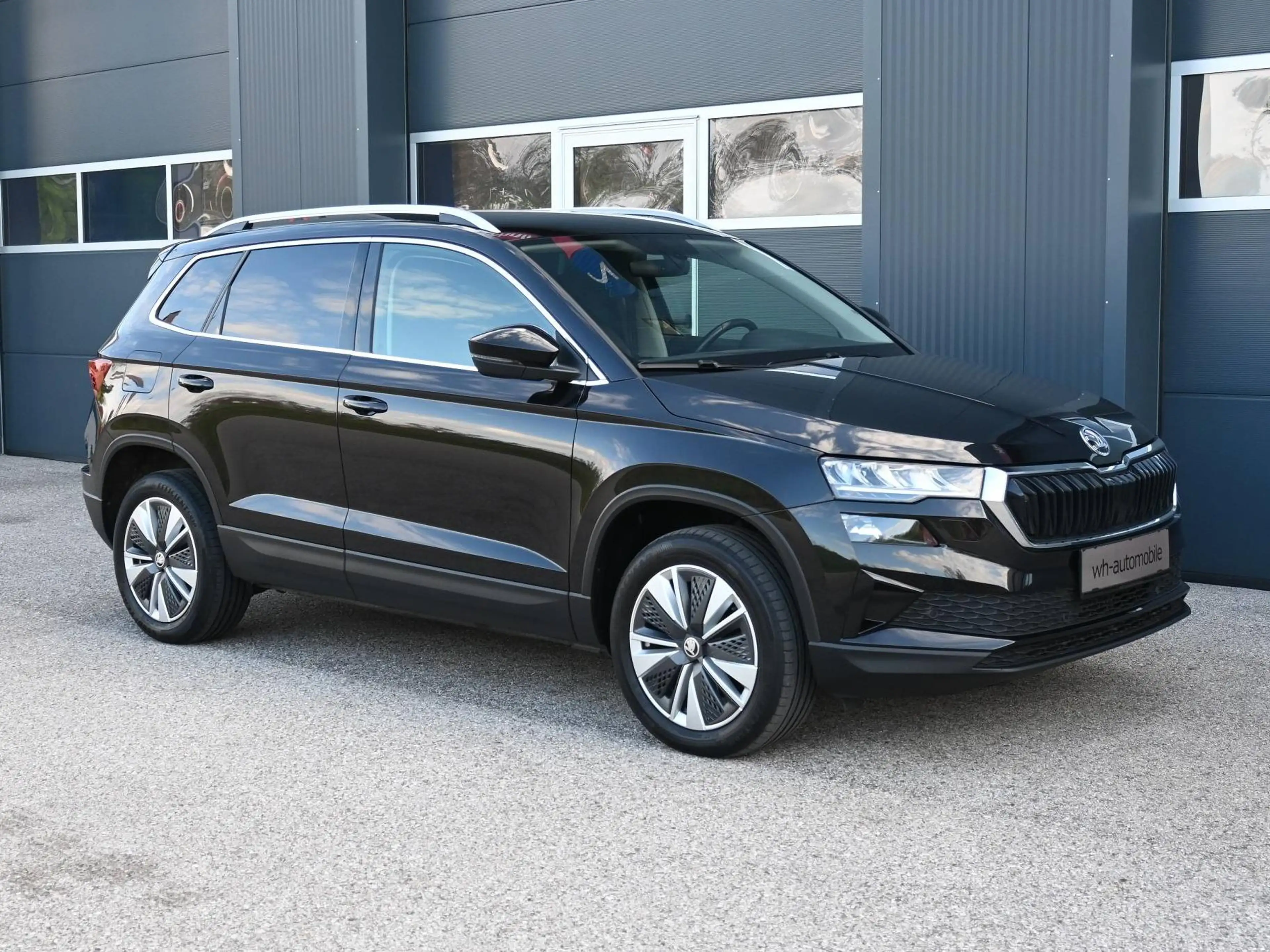 Skoda Karoq 2,0 TDI DSG Style / AHV / KAMERA / NAVI / VIRTUAL / — photo 2