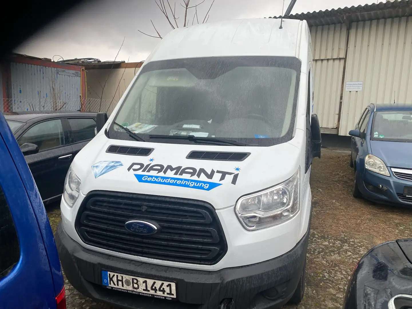 Ford Transit 330 L3H2 Lkw 2,2L Biały - 2