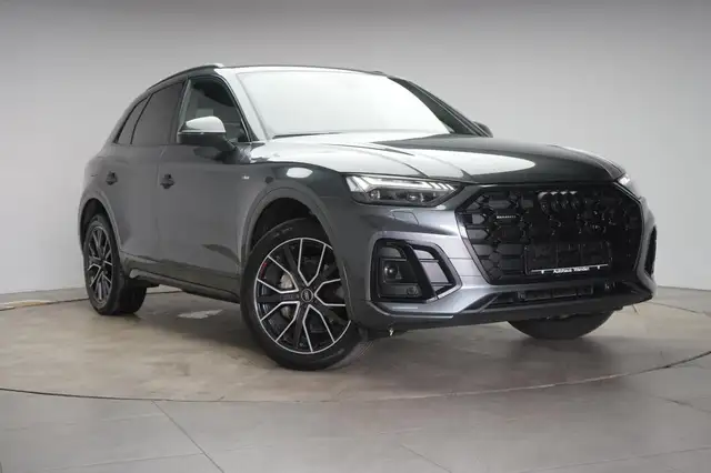 Audi Q5 main image