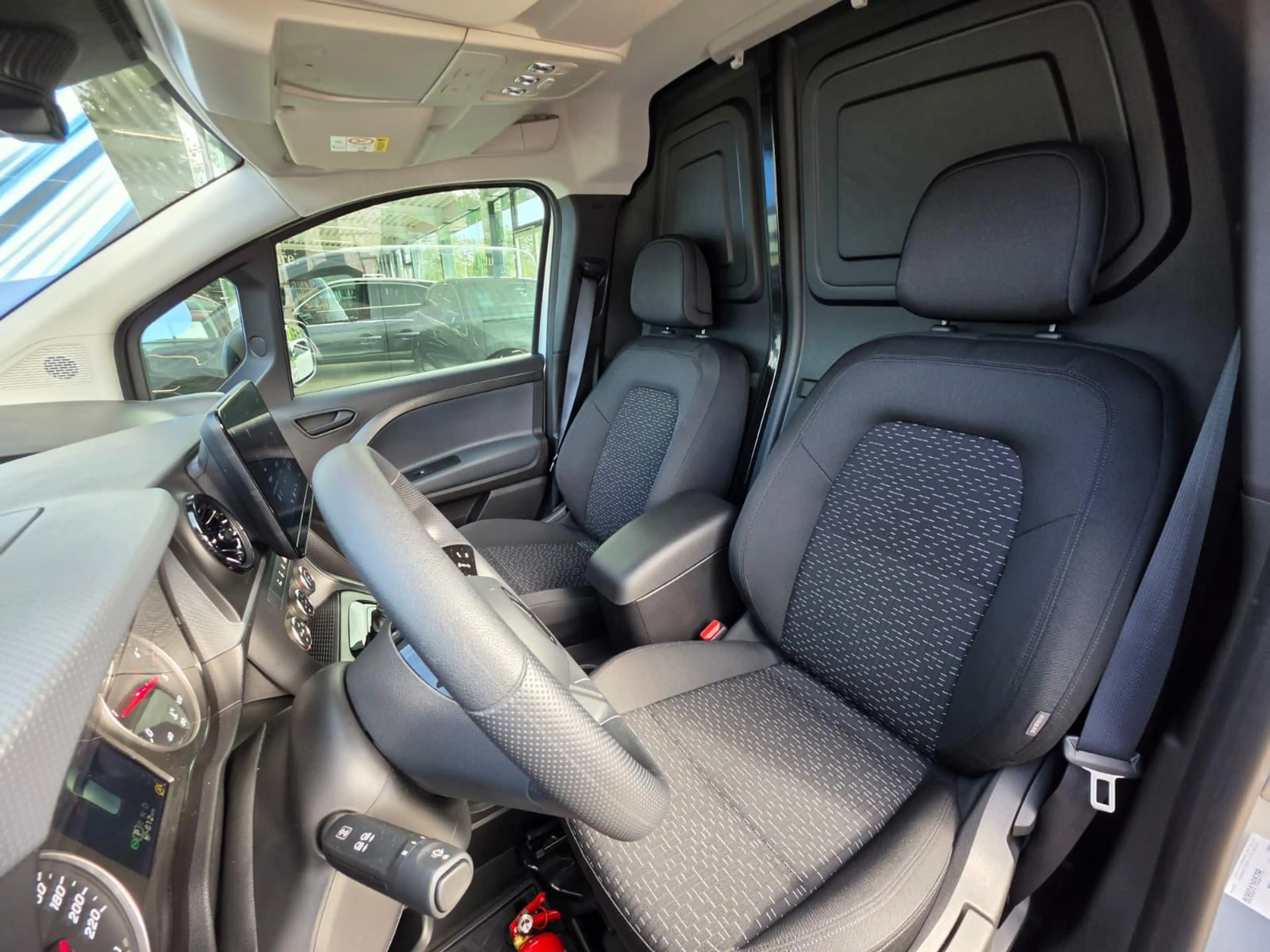 Mercedes-Benz Citan 110 CDI L1 Pro auto — photo 10