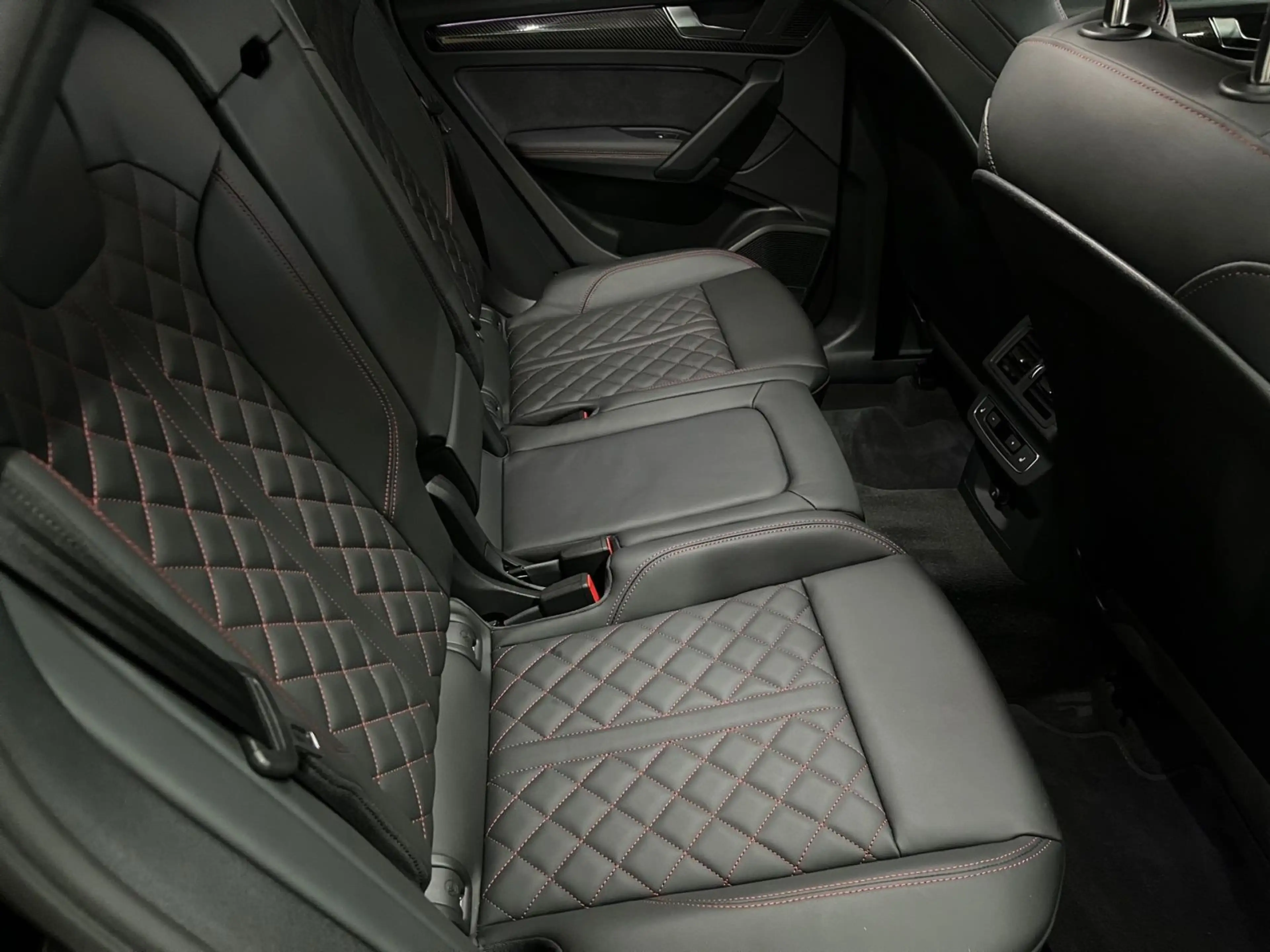Audi SQ5 sport edition TDI Busi+Tour+Parken — photo 14