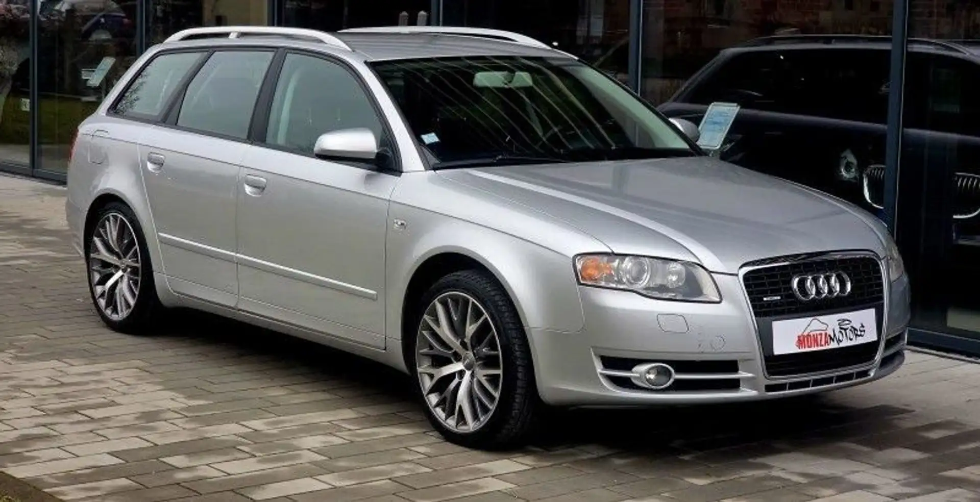Audi A4 AVANT 2.0 TFSI 200CH AMBIENTE QUATTRO TIPTRONIC Gris - 1