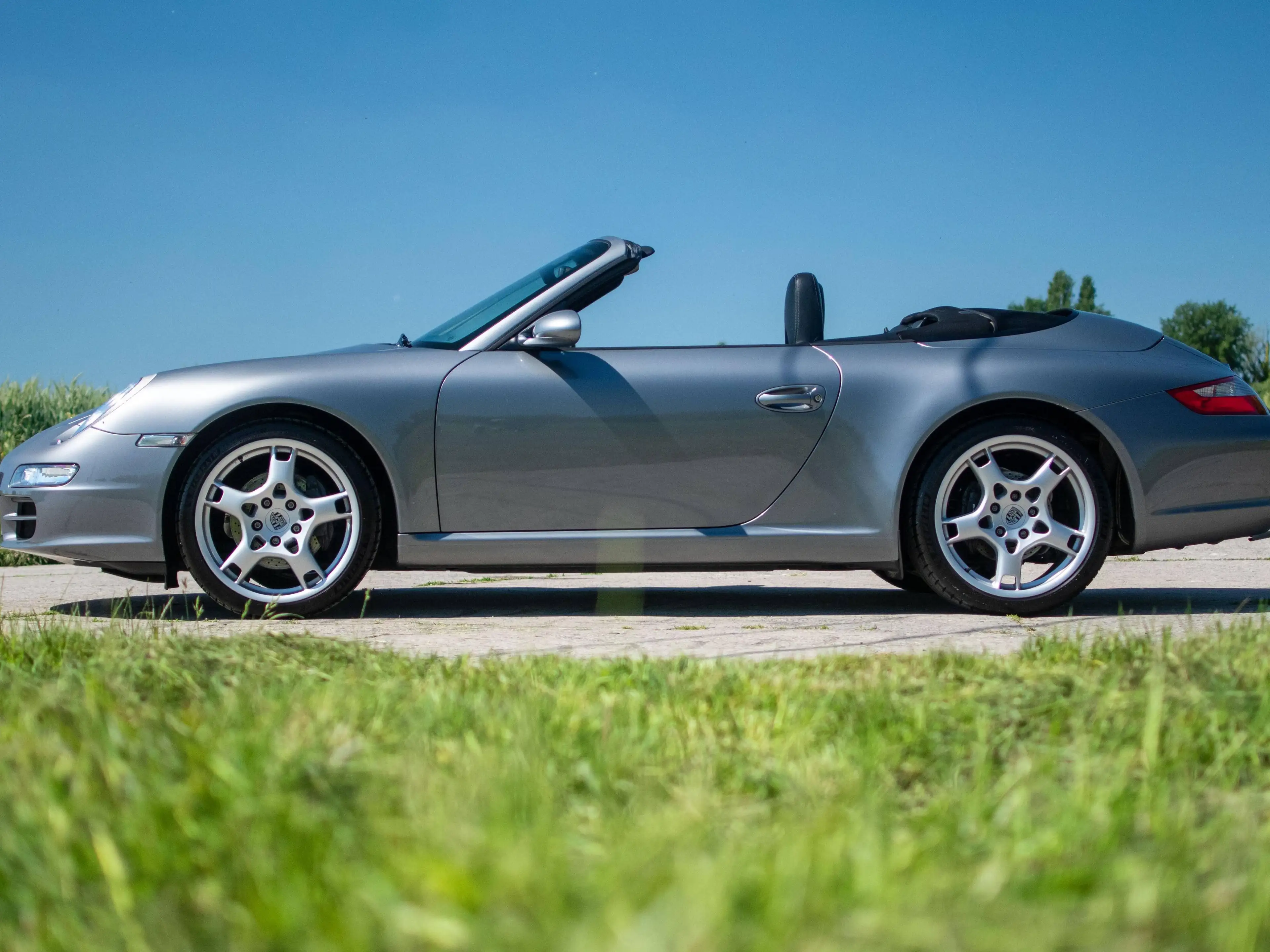 Porsche 997 Carrera 2 — photo 3