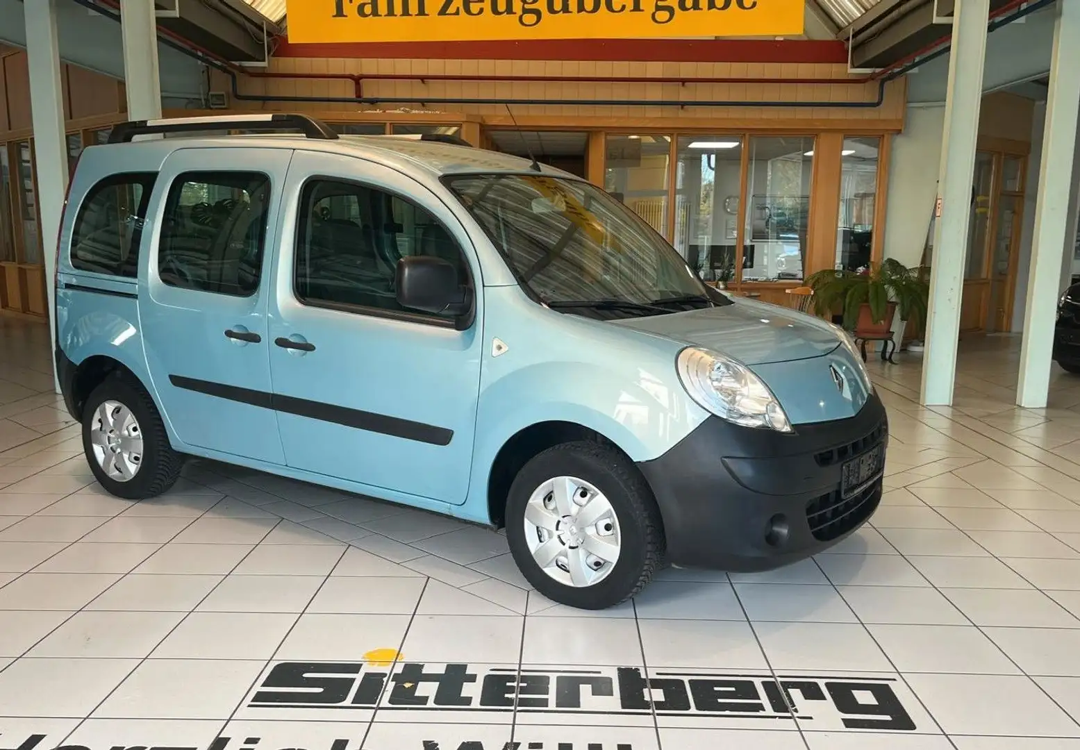 Renault Kangoo Expression 1.6 16V Blau - 2