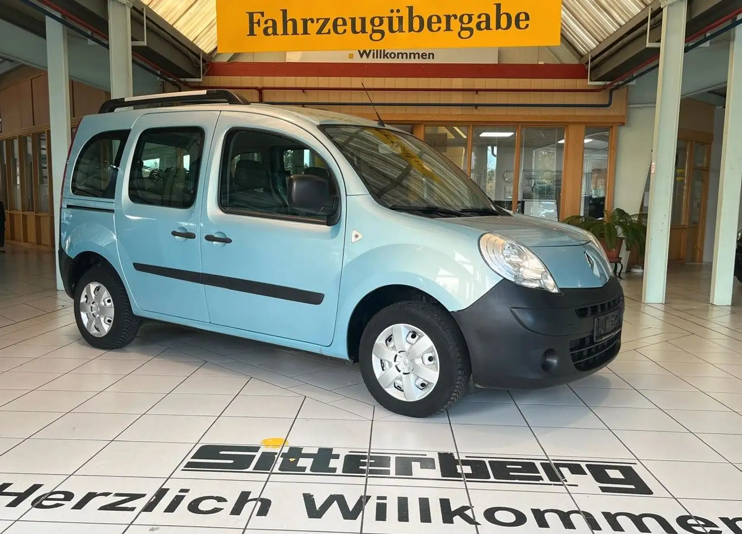 Renault Kangoo Expression 1.6 16V Blau - 1