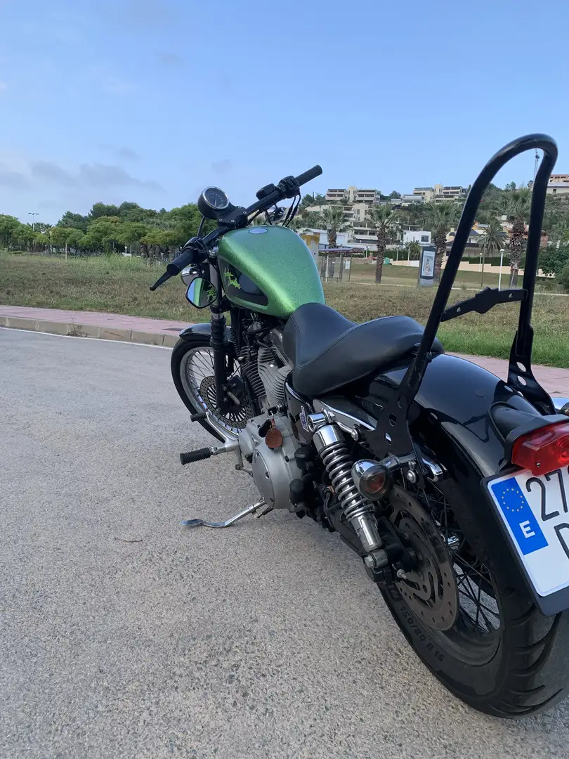 Harley-Davidson Sportster 883 Custom - 2