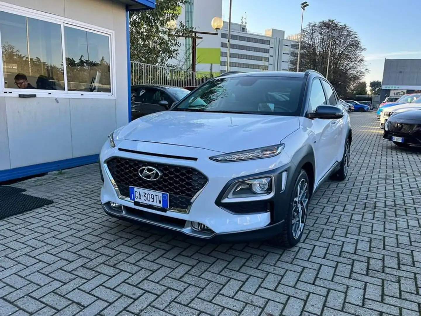 Hyundai KONA HEV 1.6 DCT Excellence Bianco - 1
