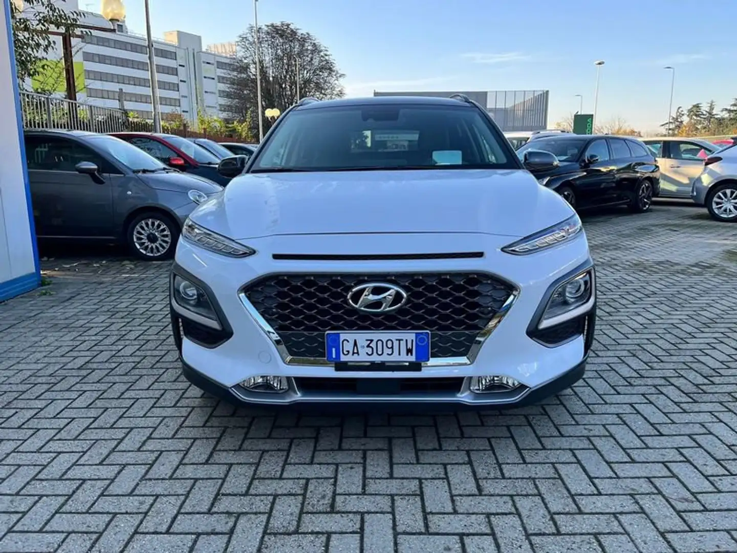 Hyundai KONA HEV 1.6 DCT Excellence Bianco - 2