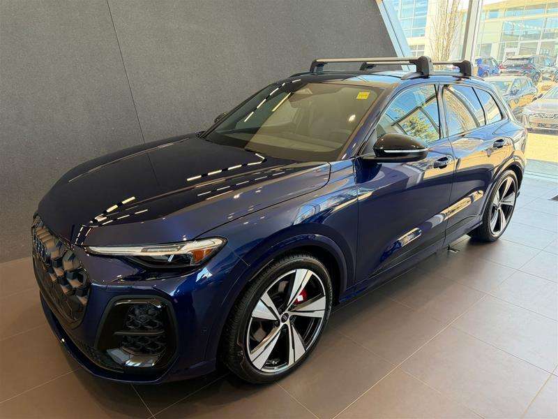 2025 Audi SQ5 Progressiv 3.0 TFSI quattro