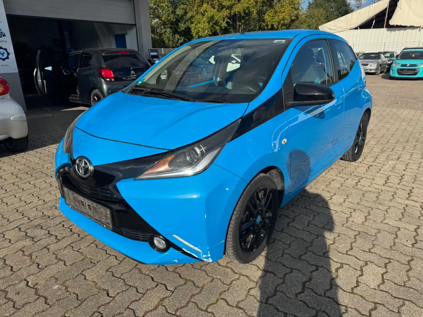 Toyota Aygo AYGO x-cite Blau - 1