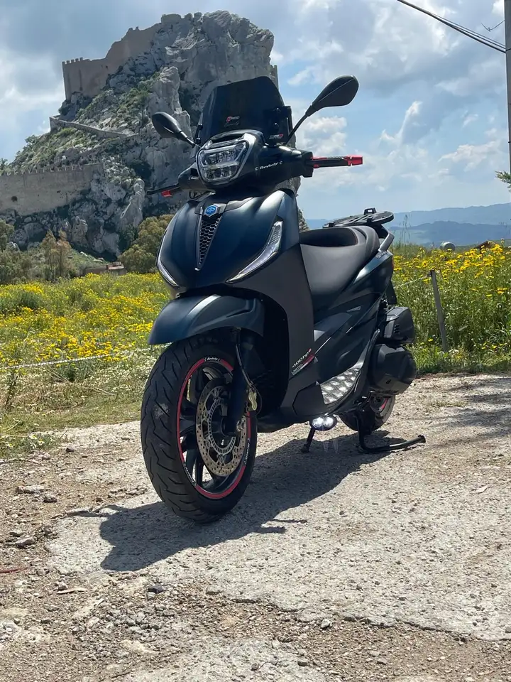 Piaggio Beverly 400