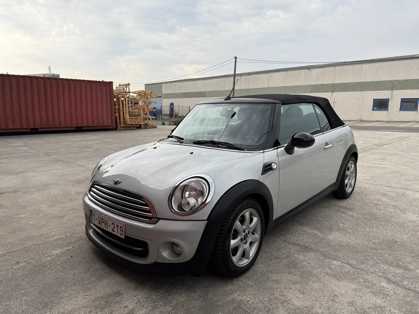 MINI Cooper D Cabrio Mini Cabriolet 1.6 D Cooper DPF Срібний - 2