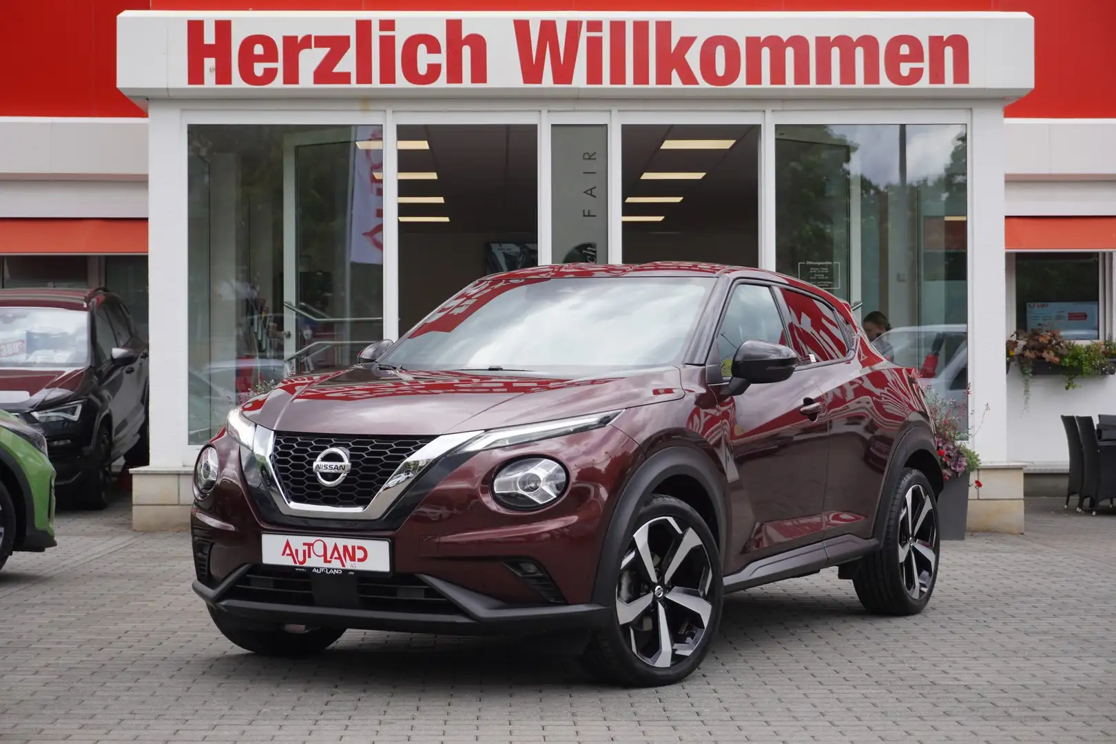 Nissan Juke 1.0 Tekna DCT LED Navi 360° Kamera DAB ACC Mauve - 2