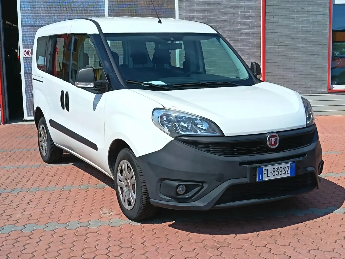 Fiat Doblo Doblo 1.6 mjt n1 5 posti autocarro Pop 95cv my17 Bianco - 1