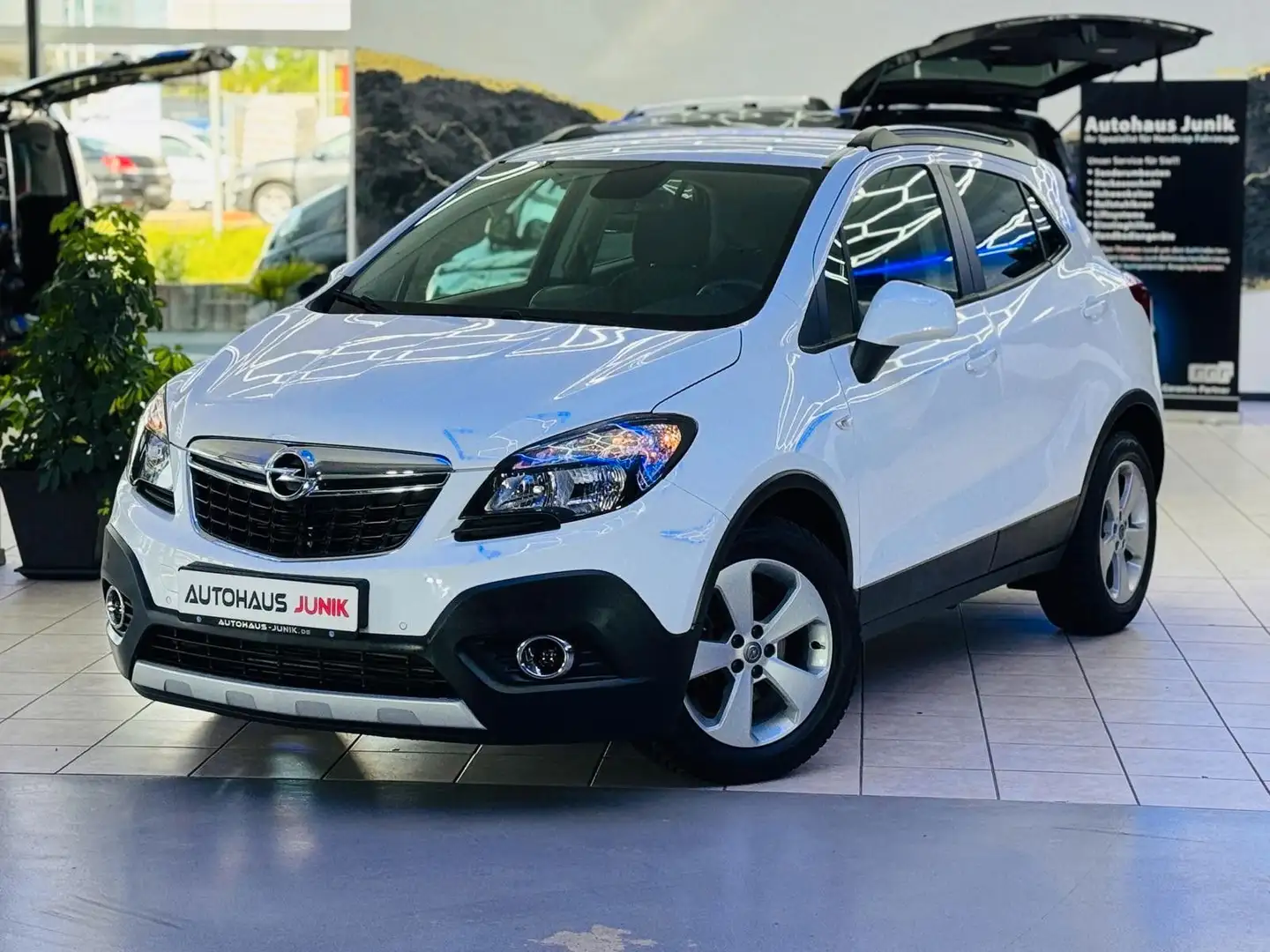 Opel Mokka 1.4 Turbo-Automatik-1.Hand-wenig Km Weiß - 1