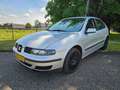 SEAT Leon 1.6-16V Stella 5-deurs *apk:08-2026* Grijs - thumbnail 15